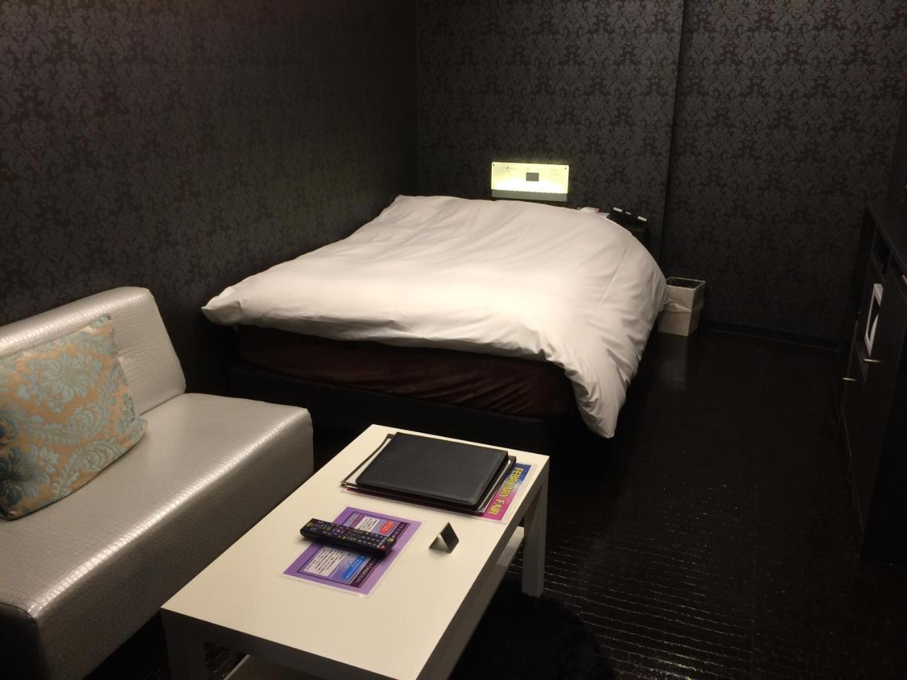 Hotel U Tokyo prefektur Exteriör bild